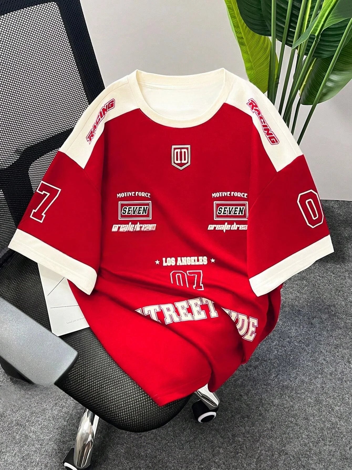 Short sleeved streetwear sports style men's sports round neck T-shirt quick drying comfortable and breathable