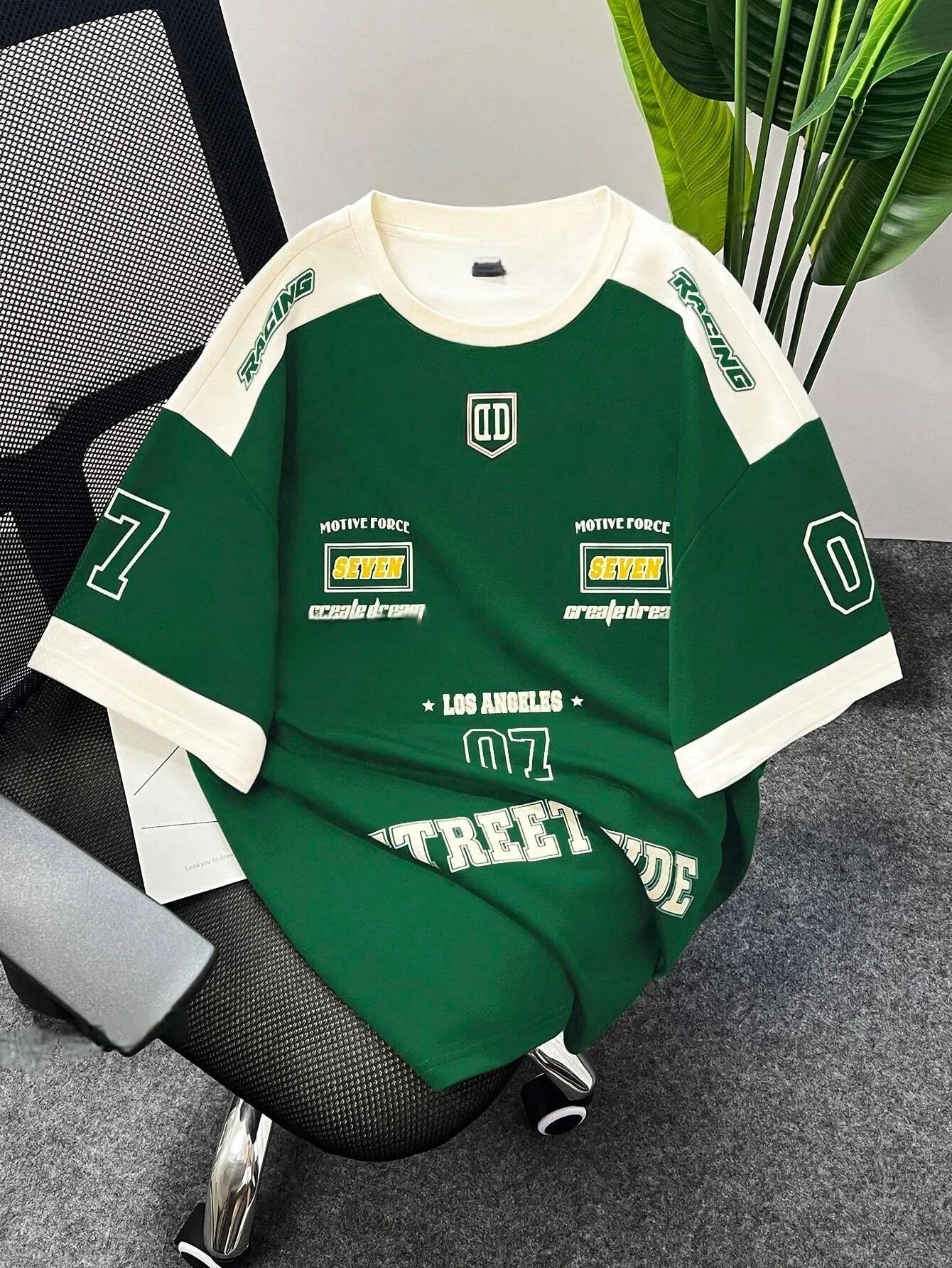 Short sleeved streetwear sports style men's sports round neck T-shirt quick drying comfortable and breathable