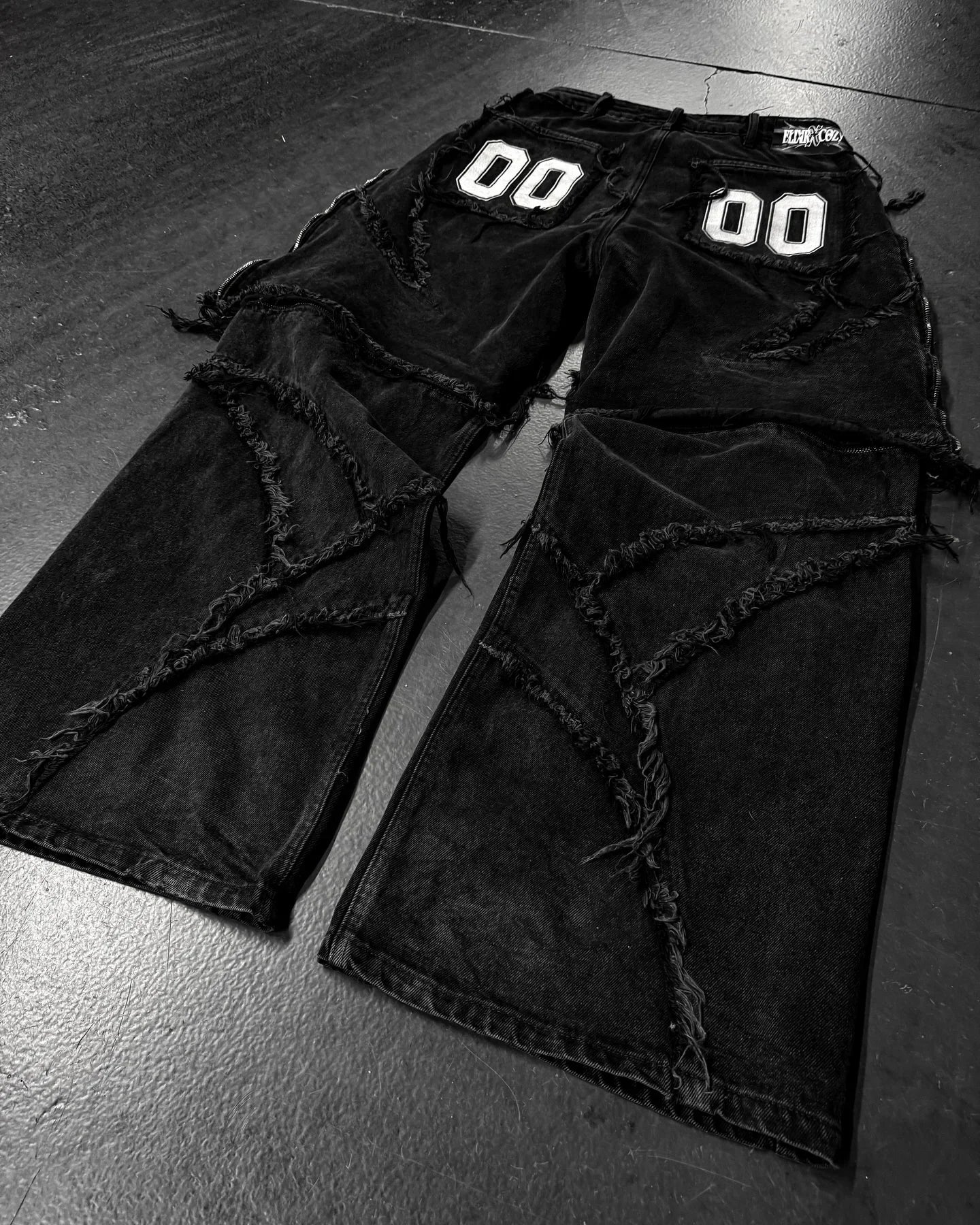 Y2k Patchwork Stripe Embroidery Fur Edge Jeans Fashion America Retro Zipper Splicing Baggy Jeans Punk Men Black Denim Pants