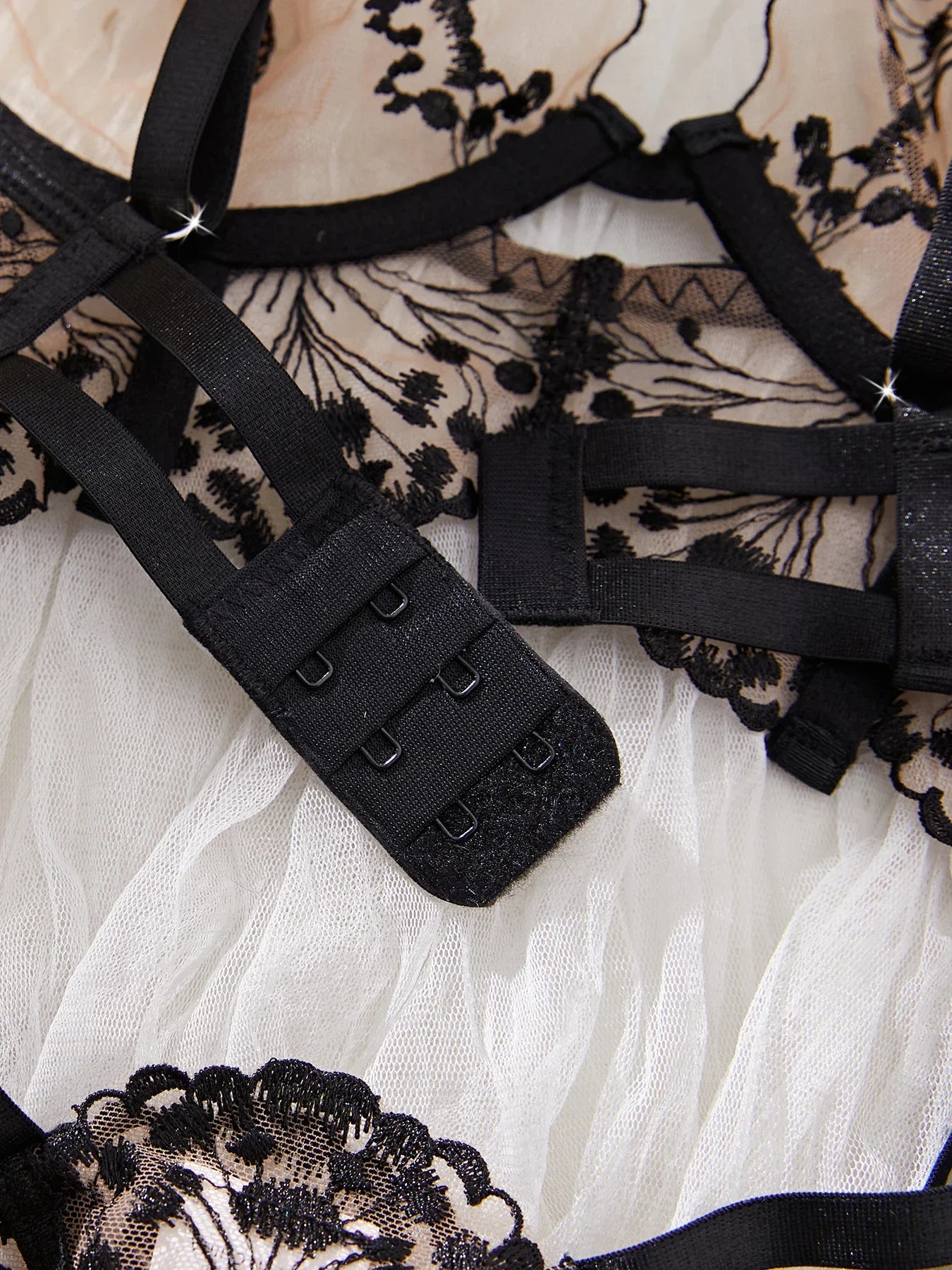 Lace Lingerie Ultra Sexy Underwear Women Set Sexy Adult Delicate Embroidery Intimate Underwear Transparent Bra Lingerie Sets