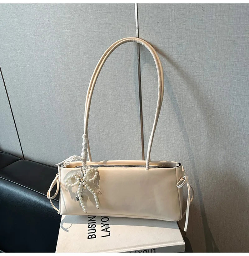 Underarm Bags Women Casual Tote Handbag Bow Shoulder Bag for Women Luxury Designer Handbags Branded Fashion Totes with Pendant