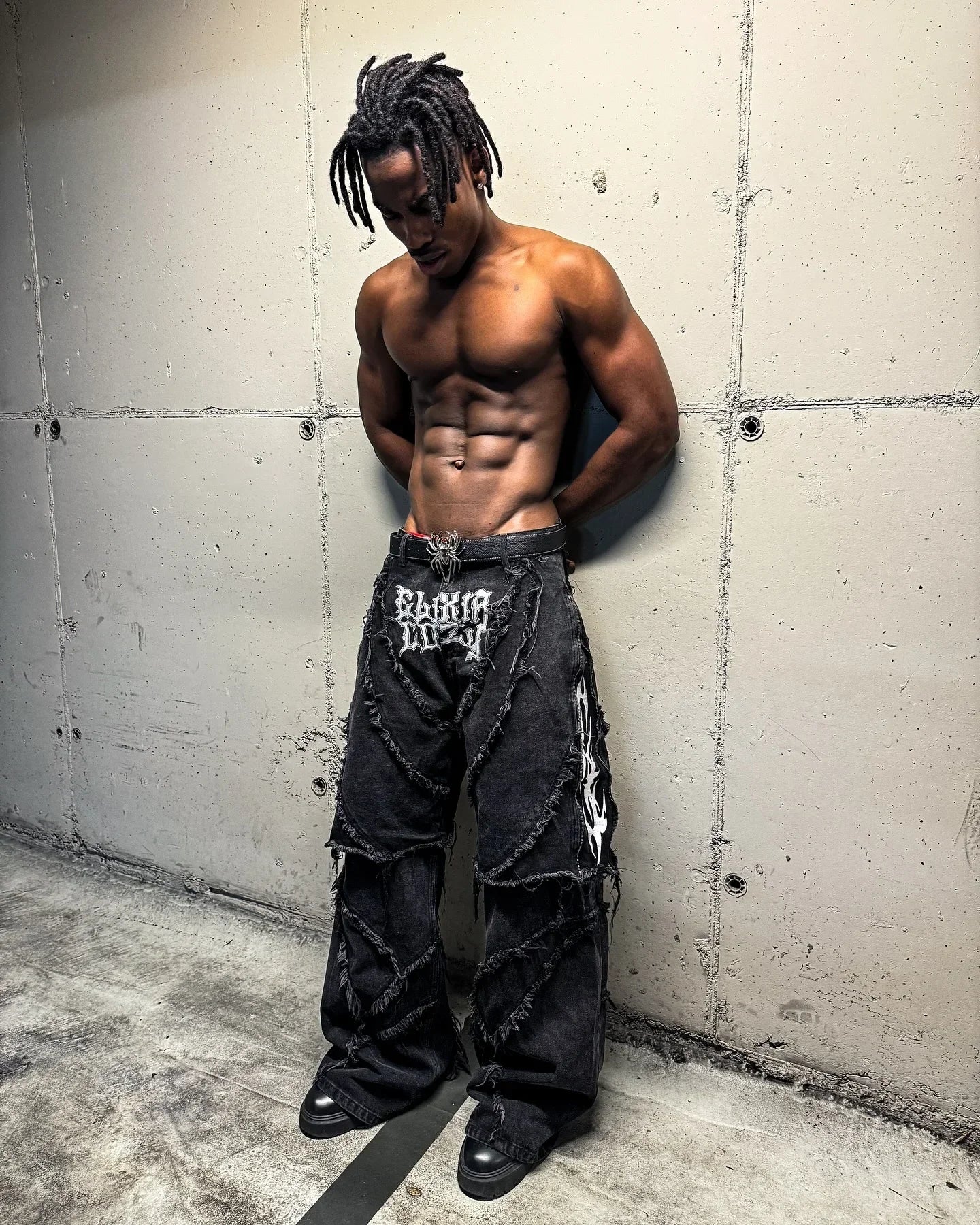 Y2k Patchwork Stripe Embroidery Fur Edge Jeans Fashion America Retro Zipper Splicing Baggy Jeans Punk Men Black Denim Pants