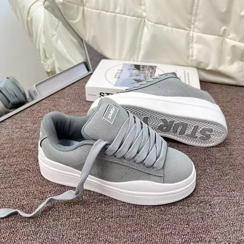 Spring 2005 Women's New High Quality Casual Sports Skateboard Shoes Ins Retro Student Thick Solemn Bread Shoes Soft Comfortable