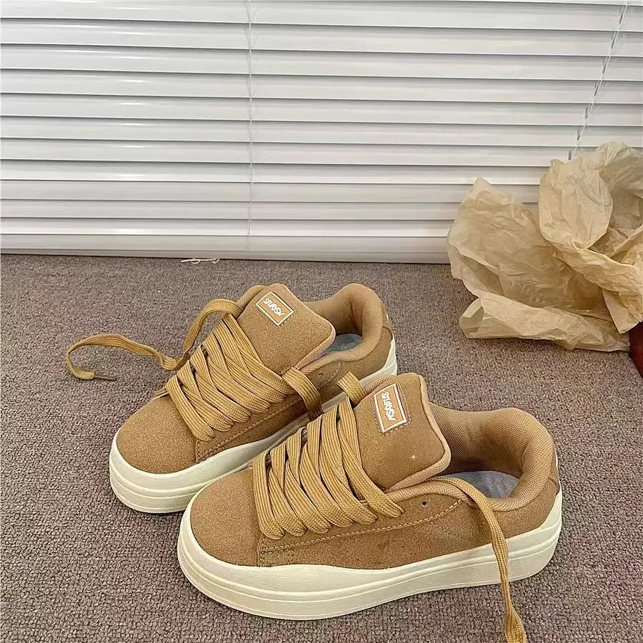 Spring 2005 Women's New High Quality Casual Sports Skateboard Shoes Ins Retro Student Thick Solemn Bread Shoes Soft Comfortable