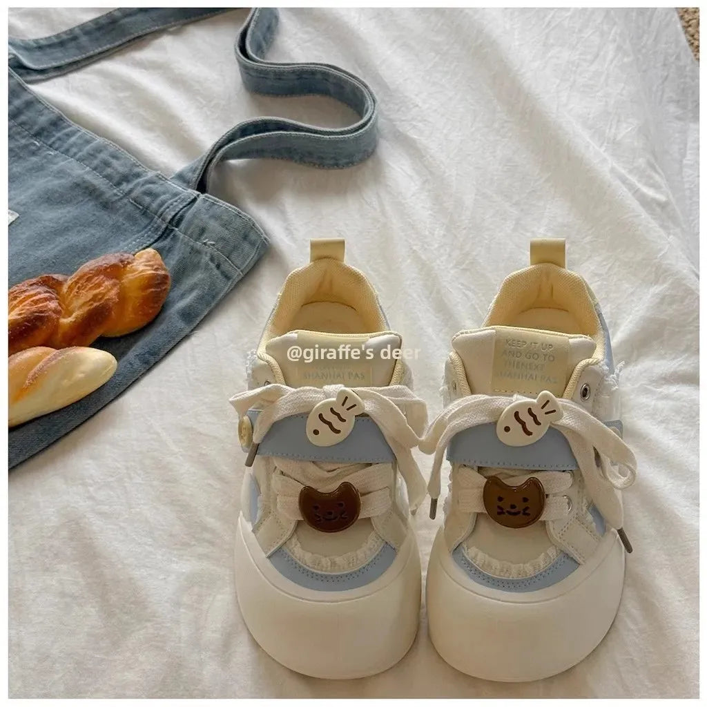 Women's round Toe Thick Bottom White Sneakers Spring Autumn Thin Breathable Casual Shoes Student Versatile Foot Slimming Bread S