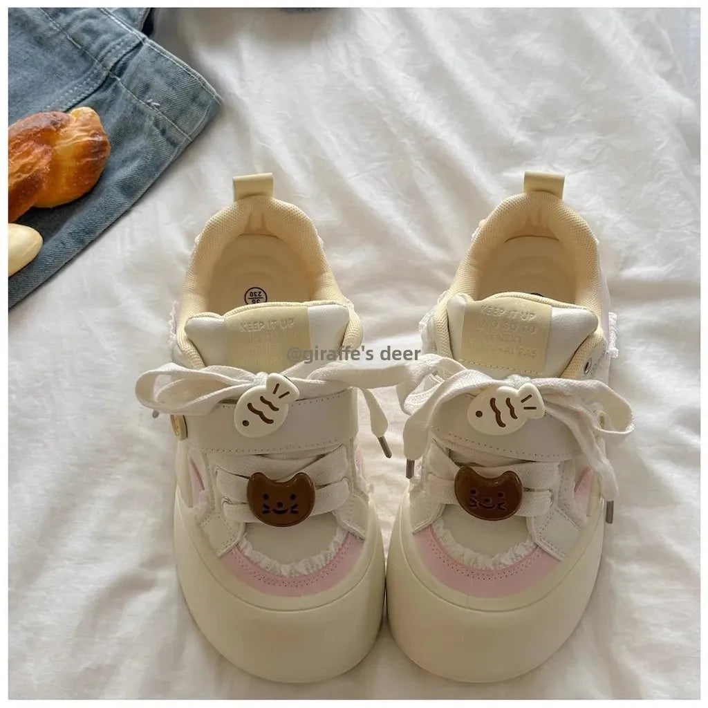 Women's round Toe Thick Bottom White Sneakers Spring Autumn Thin Breathable Casual Shoes Student Versatile Foot Slimming Bread S