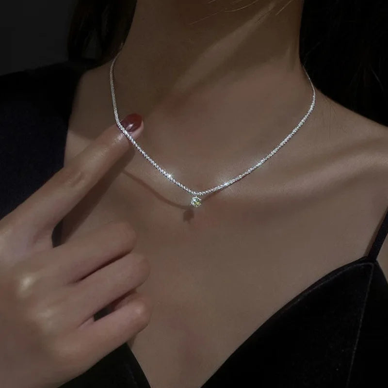 New Fashion Trend Unique Design Delicate Zircon Cross Pendant Necklace for Men and Women Couples Jewelry Party Premium Gifts
