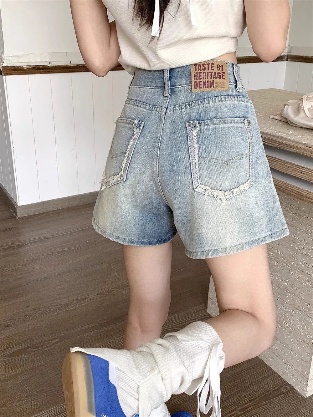 High Waist Straight Leg Jeans Women's plus Size Cover Hip Slimming Wide Leg Pants Summer orts Hot Pants Hong Kong Sle