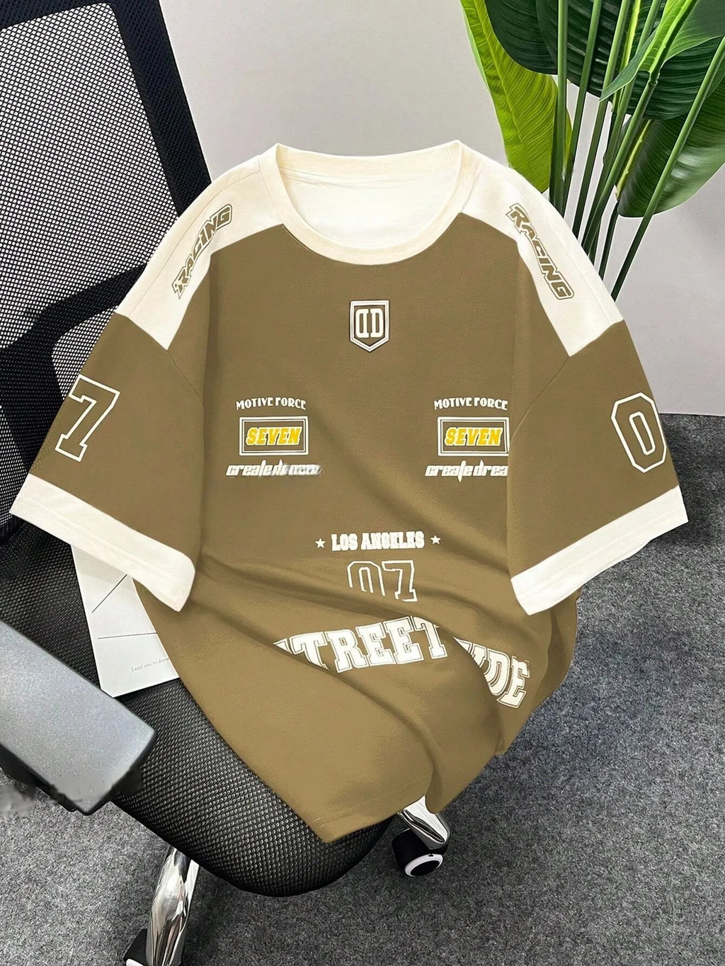 Short sleeved streetwear sports style men's sports round neck T-shirt quick drying comfortable and breathable