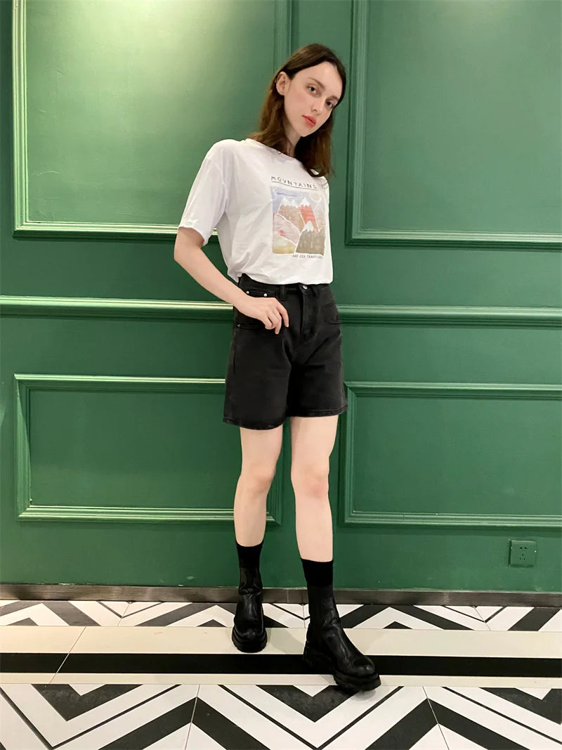 2025 Summer Women's High Waist Denim Shorts Casual Loose Ladies Plus Size Streetwear Fashion Button Wide Leg Short Jeans Female