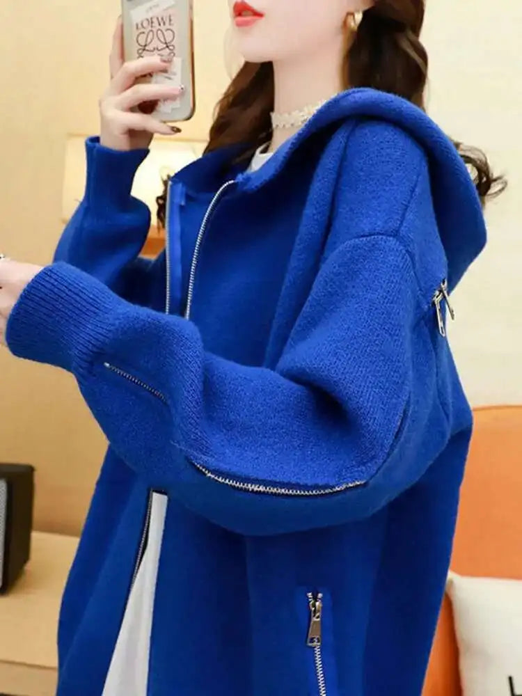 [EWQ] Big Size Long Sleeve Hooded Zipper Decorate Blue Knit Cardigan Women Thick Sweater Jacket 2024 Autumn New Fashion 16O2559