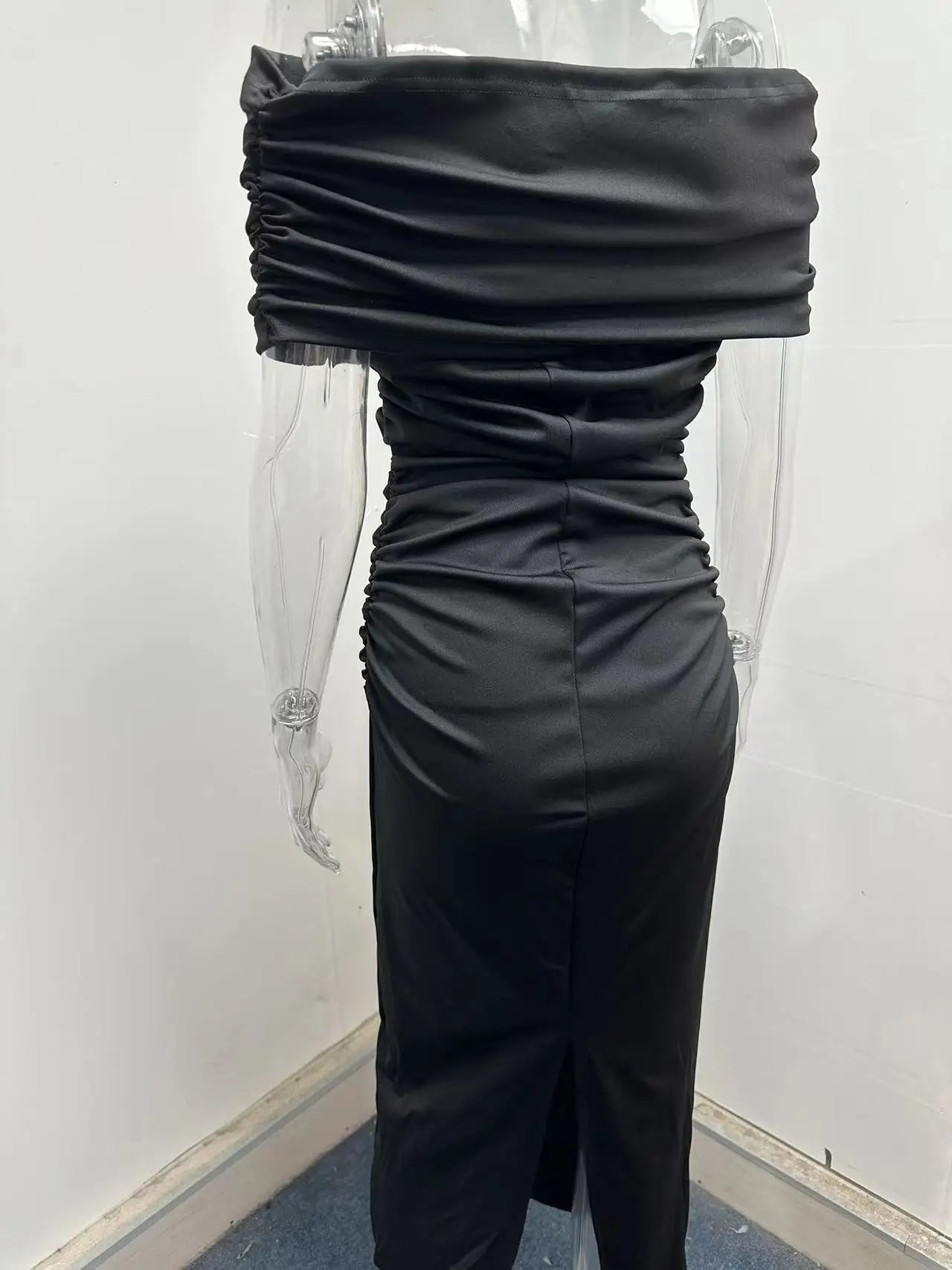 Spring European and American One Shoulder Pleated Dress Slim Fit and Slim Slim Slim Split Bottom Dress Long Dres