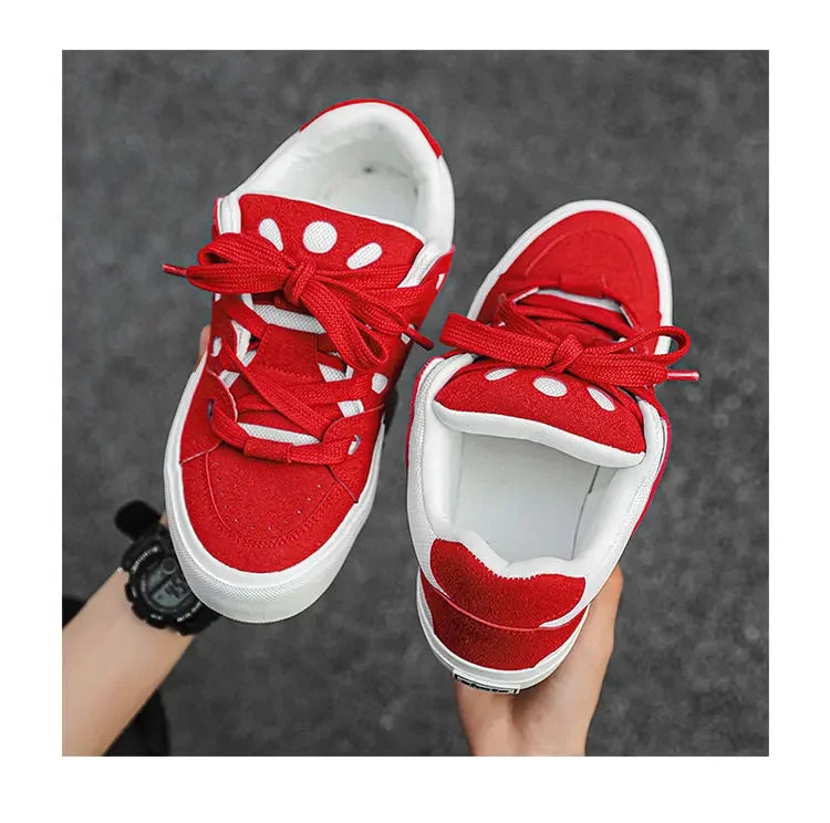 2025 trend men's casual shoes small white shoes board shoes Daddy shoes size