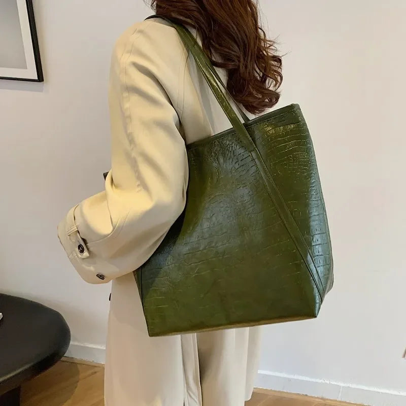 Large Capacity Quirky Design Tote Bag Retro Women's New Hot Sale Of The Season Casual Winter Commuter Single Shoulder Bag Zipper