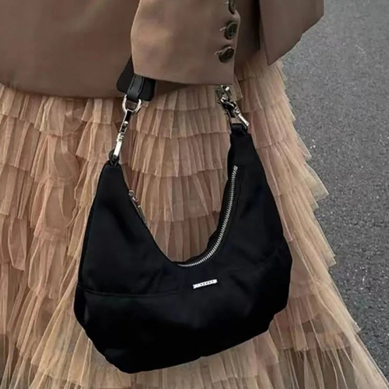 Women Retro Underarm Bag Armpit Small Shoulder Bag Soft Hobos Y2k Female Black Purse Fashion Girls Crescent Handbag 2025 New