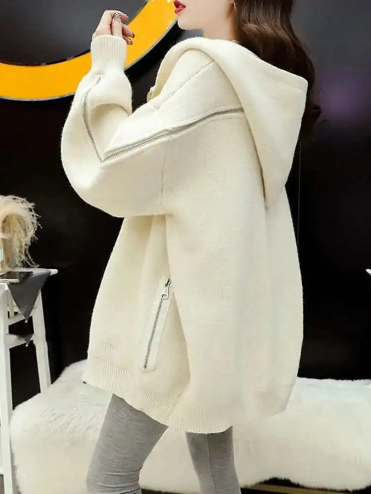 [EWQ] Big Size Long Sleeve Hooded Zipper Decorate Blue Knit Cardigan Women Thick Sweater Jacket 2024 Autumn New Fashion 16O2559