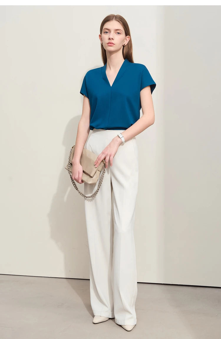 AMII Minimalism 2023 Summer Women's T-shirt Classic Style Casual V-neck Short Sleeve Solid Stretch Female Tops & Tees 12312013