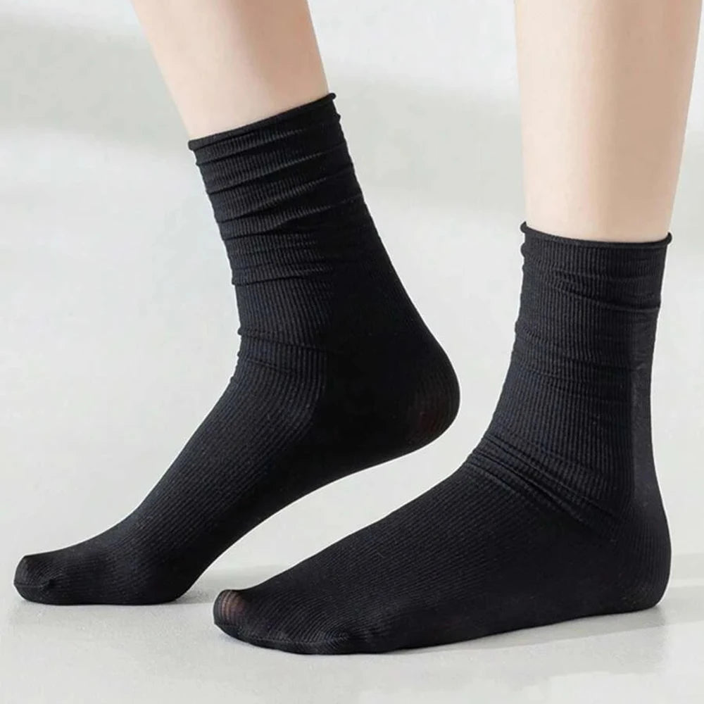 10 Pairs Women Mid Length Socks Trendy Versatile Black White Solid Colors Soft Comfortable Lightweight Breathable Casual Socks