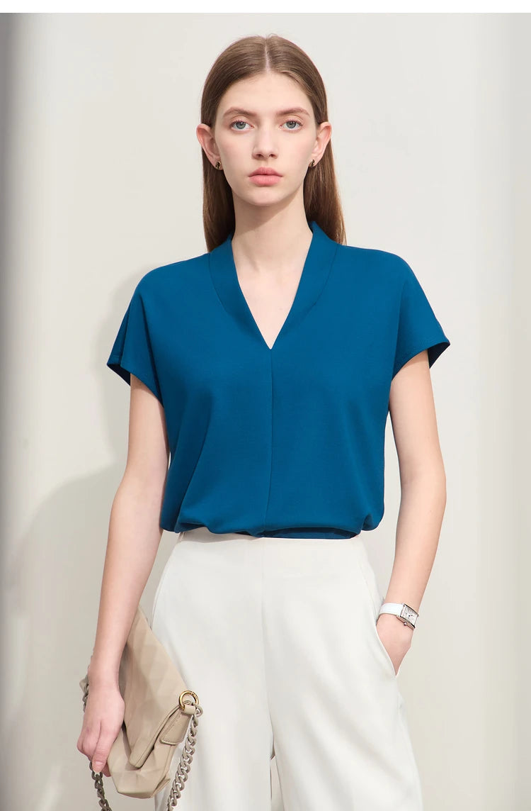 AMII Minimalism 2023 Summer Women's T-shirt Classic Style Casual V-neck Short Sleeve Solid Stretch Female Tops & Tees 12312013