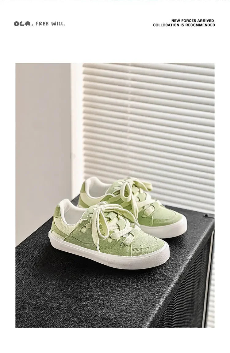 2025 trend men's casual shoes small white shoes board shoes Daddy shoes size