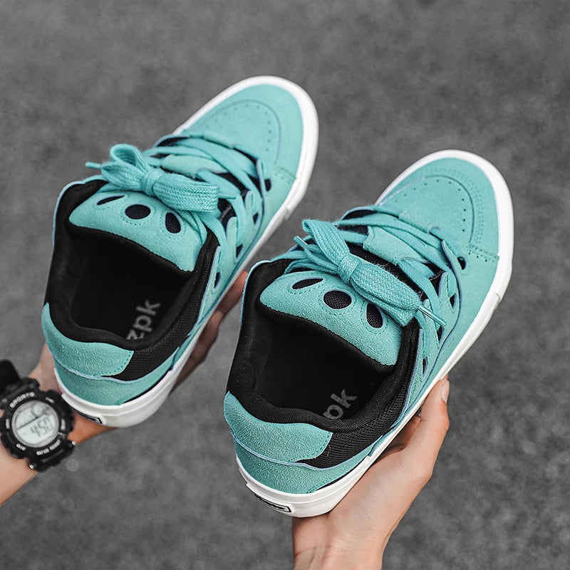 2025 trend men's casual shoes small white shoes board shoes Daddy shoes size