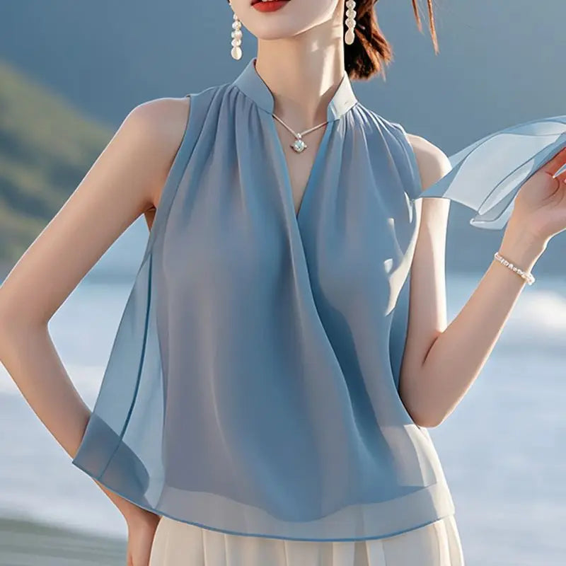 Sleeveless Chiffon Shirt 2025 Summer New Korean Style Fashionable V-neck Top Loose Simple Flesh-covering Small Fresh Shirt