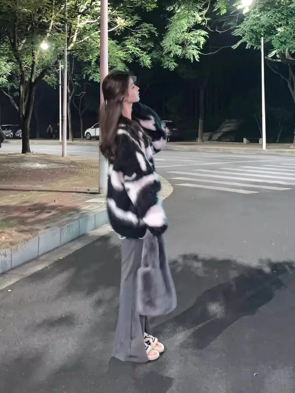 2024 Women's Loose Casual Warm Commuter Sweater Autumn Winter New Thickened Soft Irregular Stripes Fashion Versatile Pullover