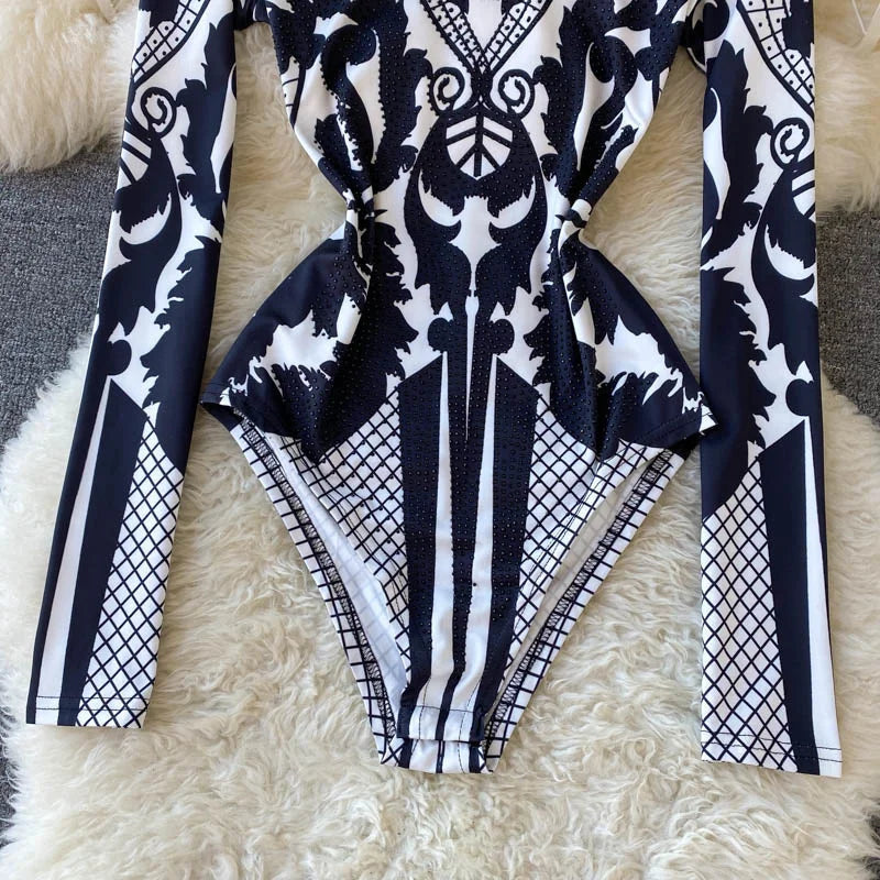 Women Bodysuit 2024 New Spring Fashion Diamonds Long Sleeve T-shirt Casual Streetwear Floral Print Sexy Skinny Bodycon Tops