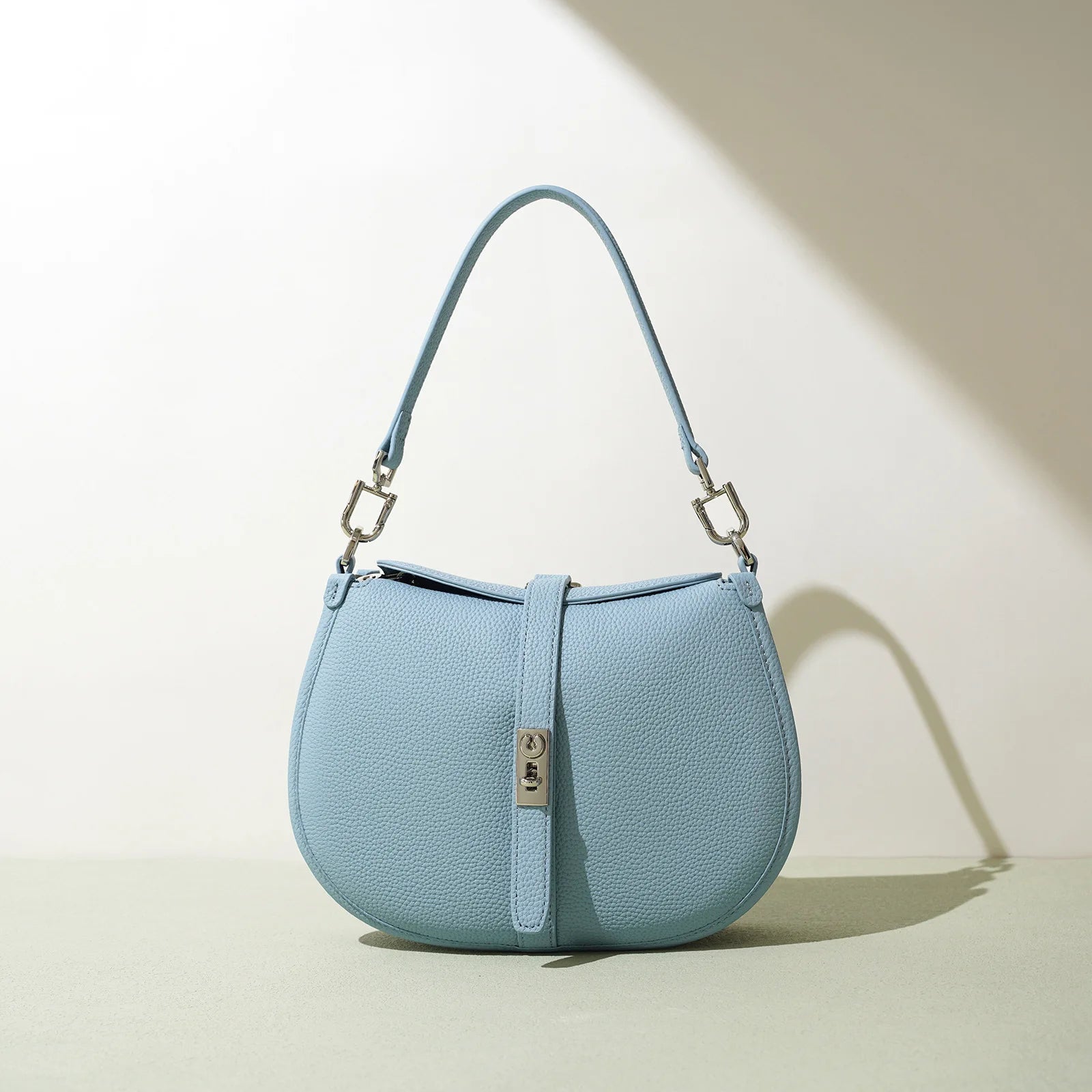 Bag women's 2025 new high-end leather crescent bag women's diagonal cross-border cowhide commuter one-shoulder underarm bag