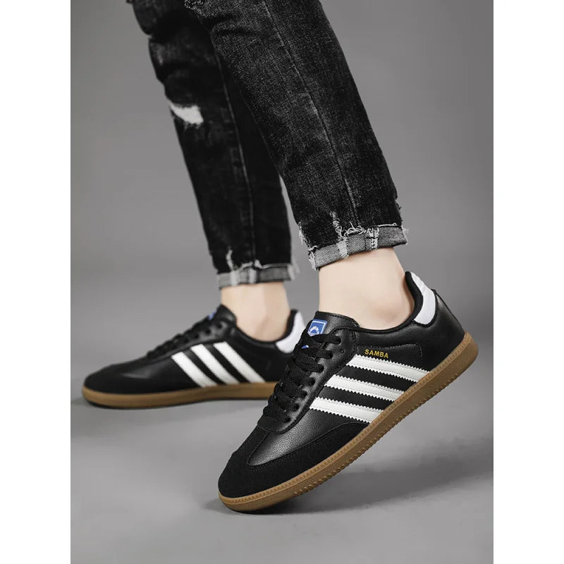 2025New Comfortable High-Quality Three-Stripes Training Shoes for Couples Big Kids Sports Shoes Couple Style Sports Shoes Casual