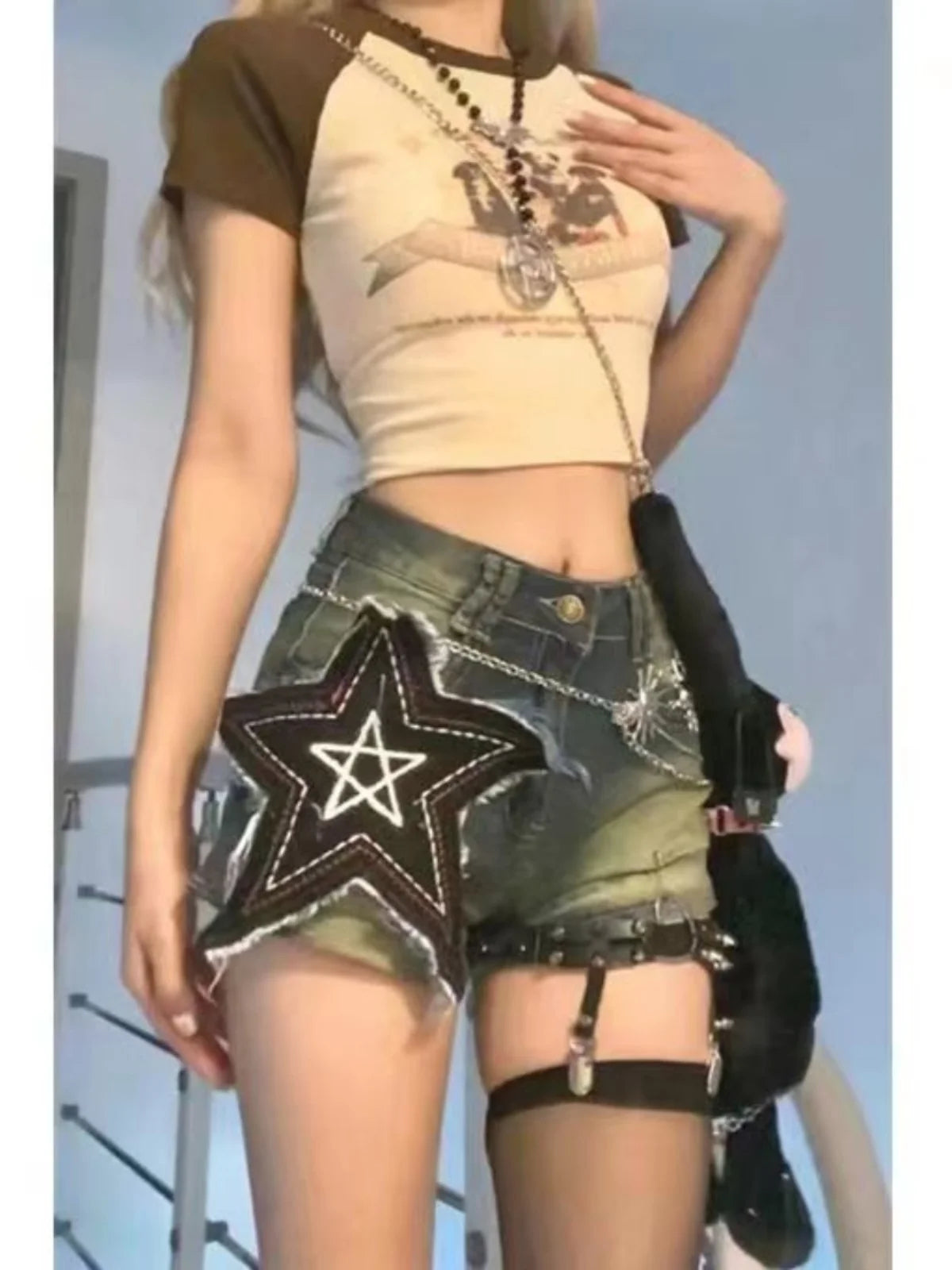 Y2K Star Embroidered Slim Fit Denim orts Women's High Waist Summer New Street Sle Pure Desire Hot Pants Straight Leg Jeans