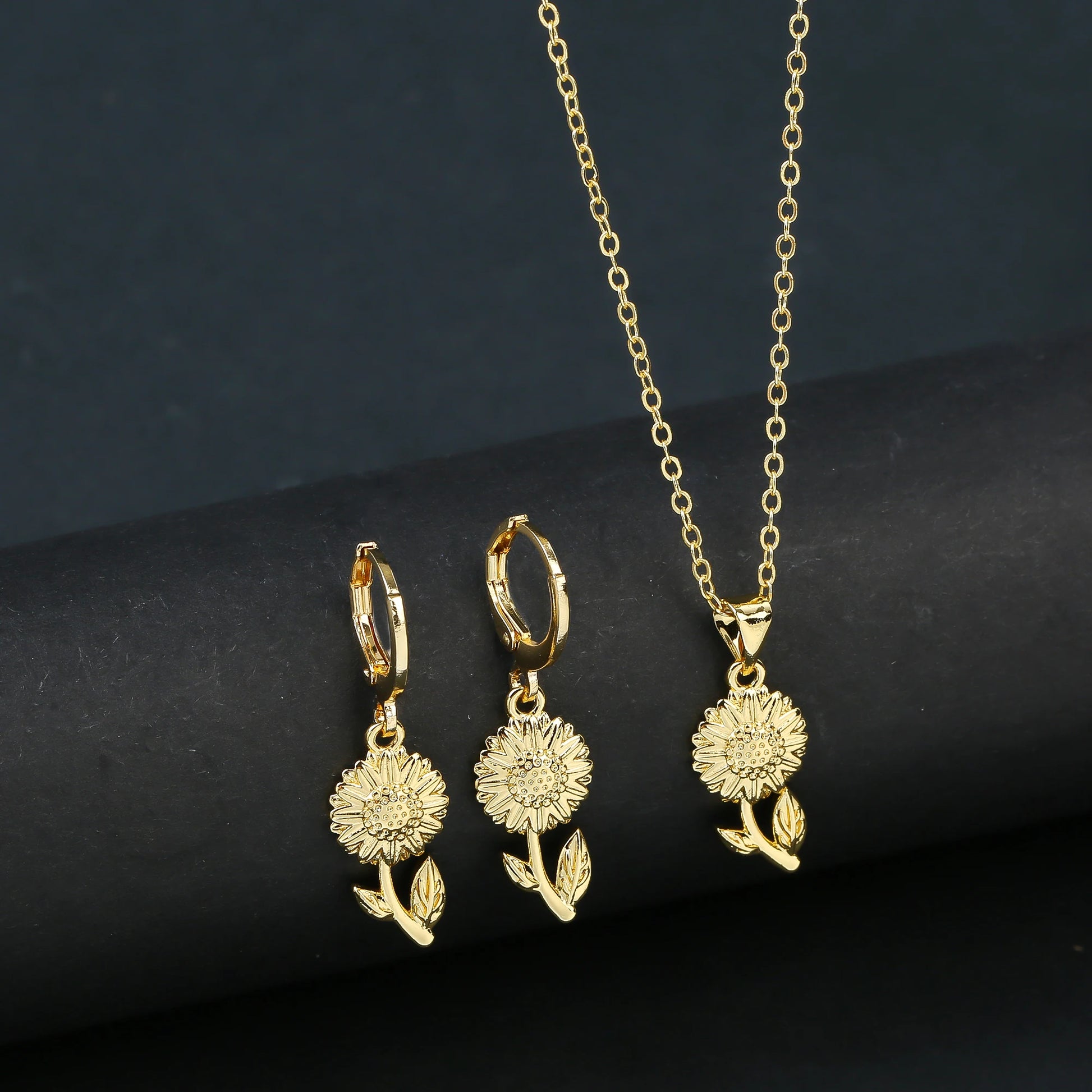 7 Style Classic Gold Plated Botanical Sunflower Pendant Necklace Earrings Jewelry Set New Trend Women Casual Party Jewelry Gift