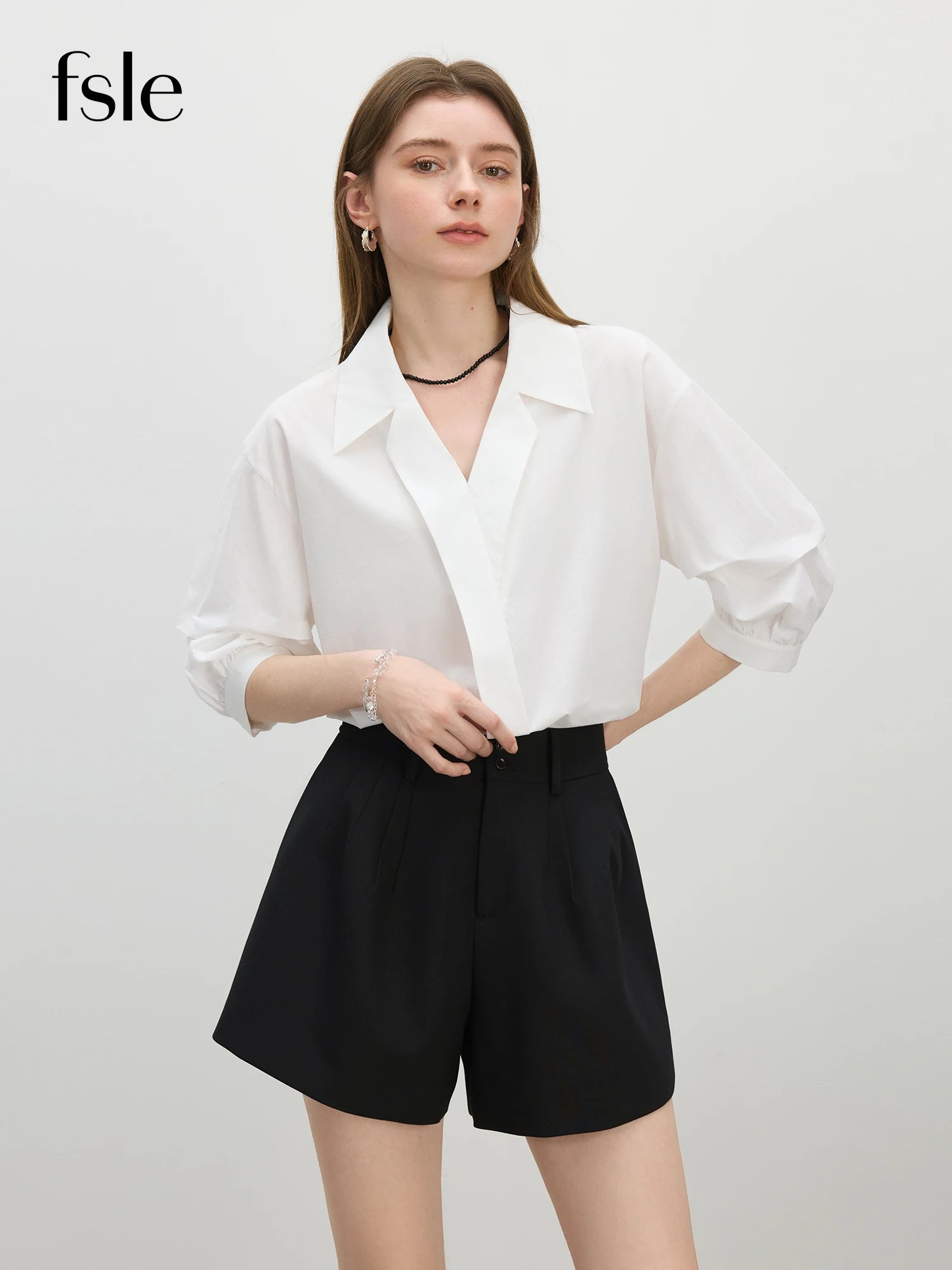 FSLE French Style Elegant Shirt Five-quarter Sleeve Fashion Top for Women 2025 Summer New V-neck Versatile Casual Tops 25FS12536