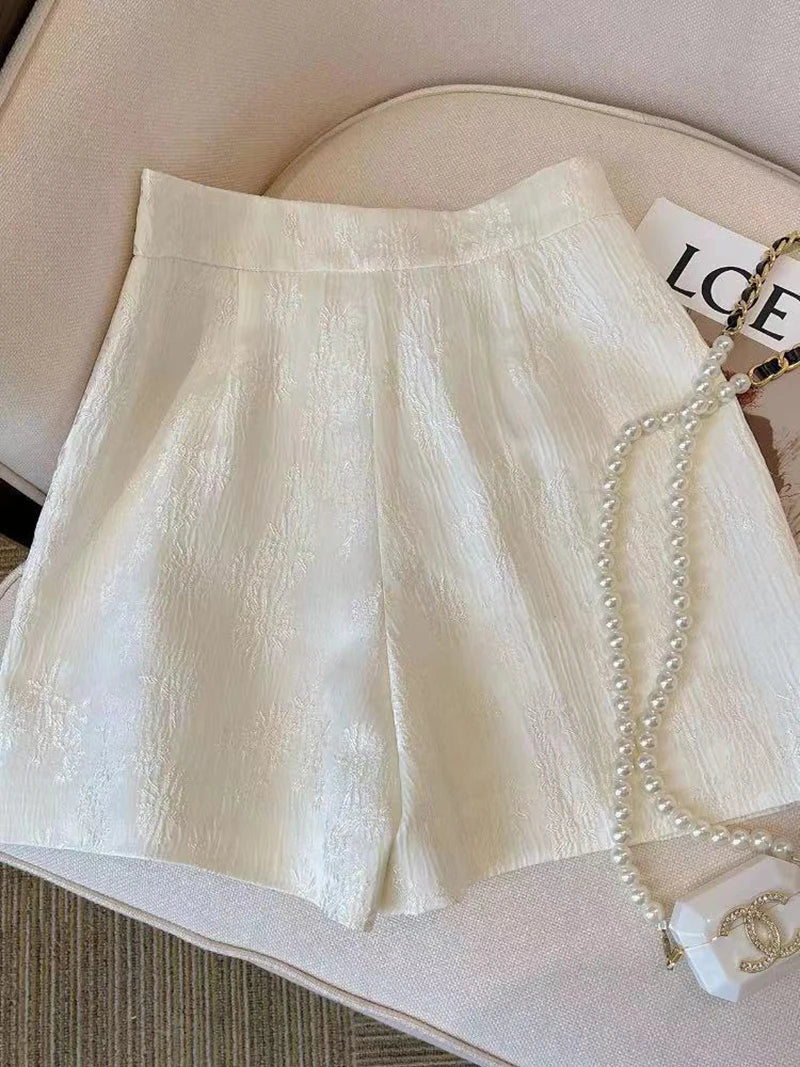Vintage Jacquard Shorts Women Black Chic Harajuku High Waist Casual Straight Shorts Summer Elegant Pleated A Line Shorts New Ins