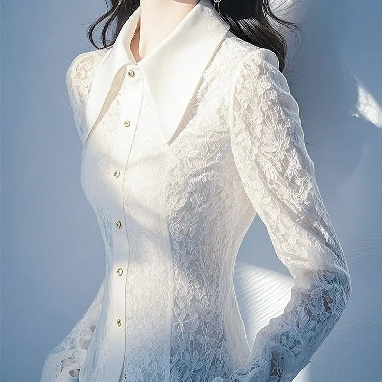 Single Row Multi-button White Lace Fashionable Shirt 2025 Early Spring New Fashionable French Waistclosing Long-sleeved Cardigan