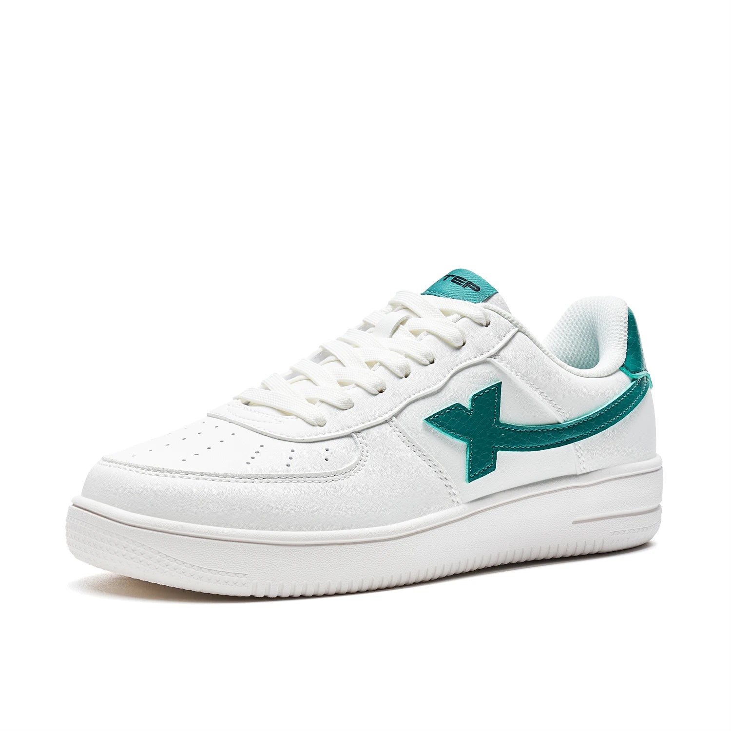 Xtep Men Skateboarding Shoes Non-Slip Casual White Couple Skate Sneakers Male Female Luxury Brand Shoes 881219319851