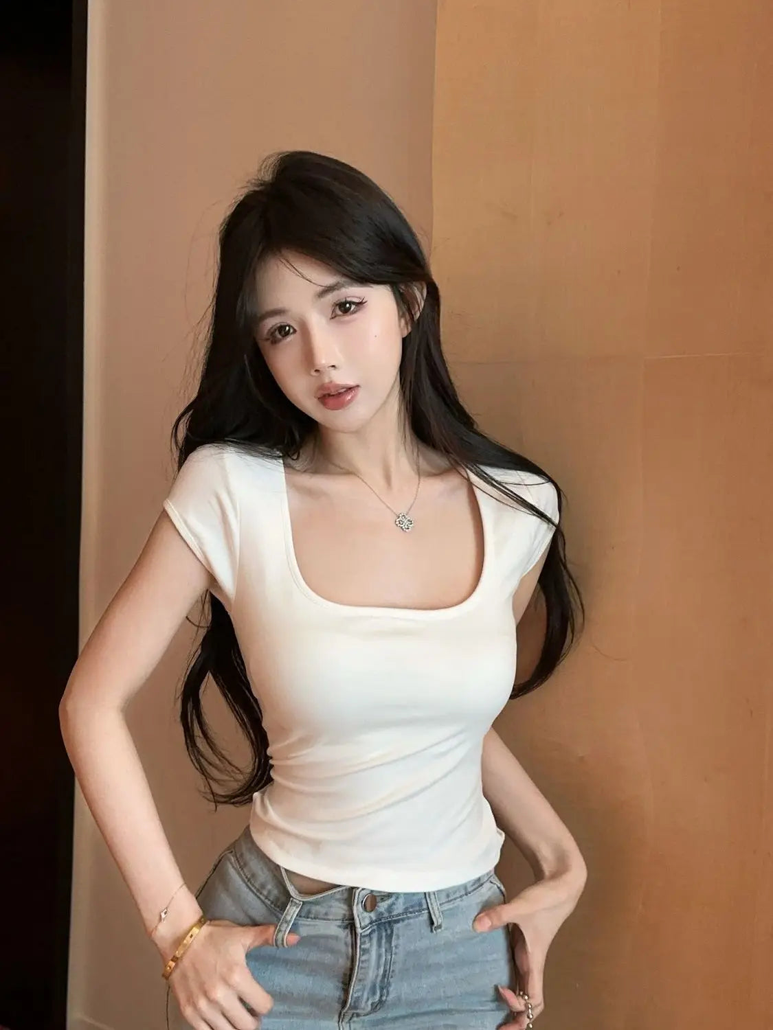 U-neck Short-sleeve T-shirt for Women Summer Slim-fit Sexy Sheer Mesh Fashionable Versatile Cropped Top