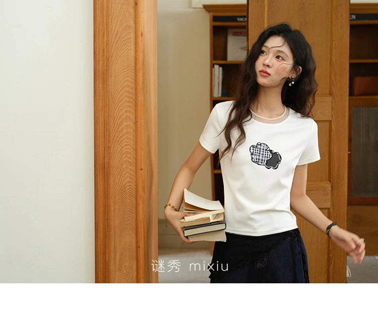 MISHOW Lace Edge Splicing Short Sleeve T-shirt for Women 2025 Summer Female Round Neck Simple Top Women's Clothing MXE38T0630