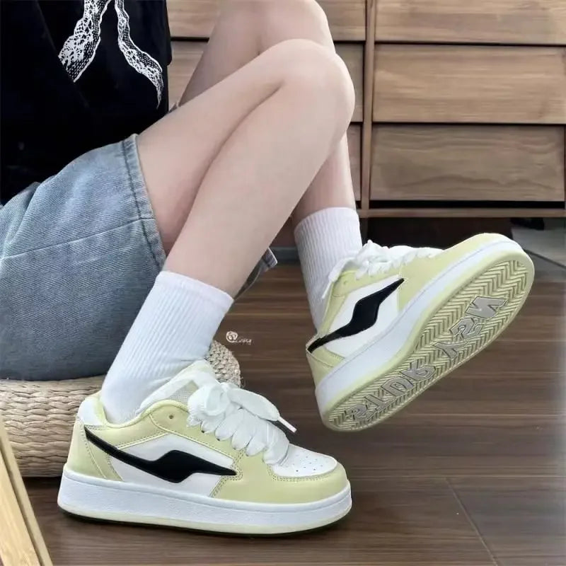 Spring New Women's Bread Shoe Pastel Yellow Color Block Student Casual Shoes Rubber Sole Comfortable Versatile Flat Footwear
