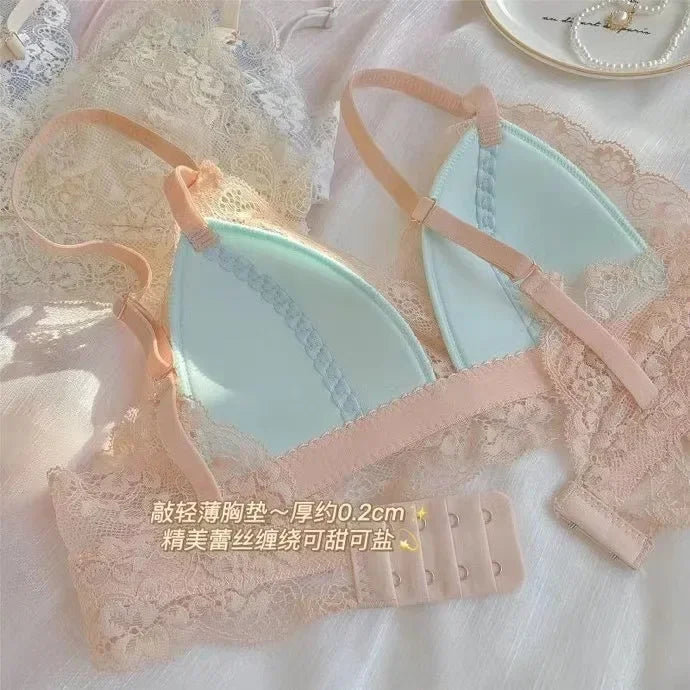 French Style Sexy Bras Hollow Lace Push Up Seamless Underwear Wireless Lingerie Intimates Triangle Cup Brassiere Soutien Gorges