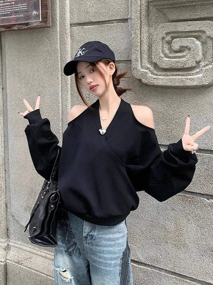 Zoki Sexy Halter Sweatshirt Women Streetwear Off Shoulder V Neck Pullovers Vintage Loose Backless Design Female Korean Tops New