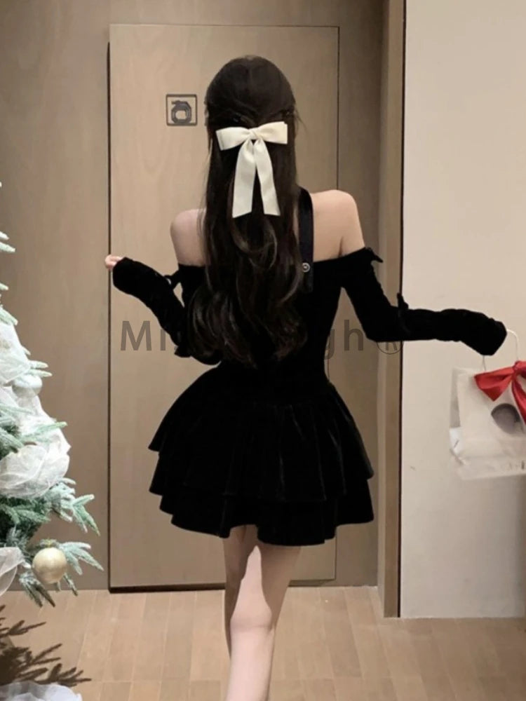Off Shoulder Black Velvet One Piece Dress Women French Elegant Long Sleeved Princess Dresses Fashion Puffy Birthday Short Dress