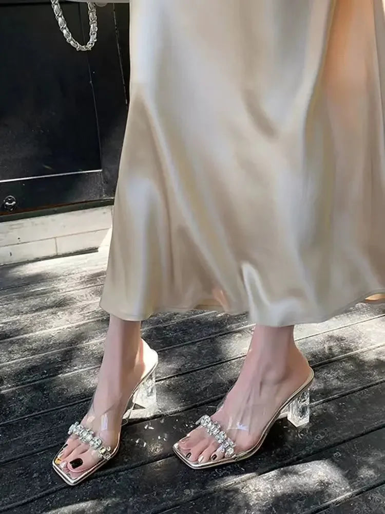 Transparent Crystal Sandals Women's Mid Heel High Heels Summer New Outdoor Wear Diamond Studded Fashionable Rubber Sole