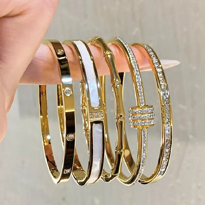 1pc Titanium Steel Gold Bracelet, Fashionable Classic Style, Stainless Steel Bracelet,Inlaid With Zircon,For Womens Daily Wear