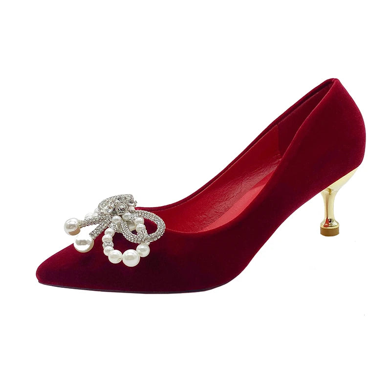 Wedding shoes bride shoes women new pearl thick heel shallow mouth pointed Xiuhe main wedding dress not tired foot single shoes
