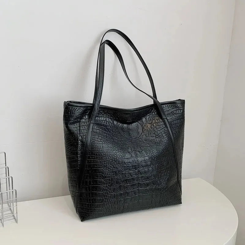 Large Capacity Quirky Design Tote Bag Retro Women's New Hot Sale Of The Season Casual Winter Commuter Single Shoulder Bag Zipper
