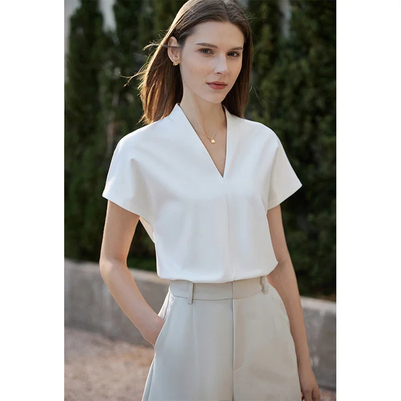 AMII Minimalism 2023 Summer Women's T-shirt Classic Style Casual V-neck Short Sleeve Solid Stretch Female Tops & Tees 12312013