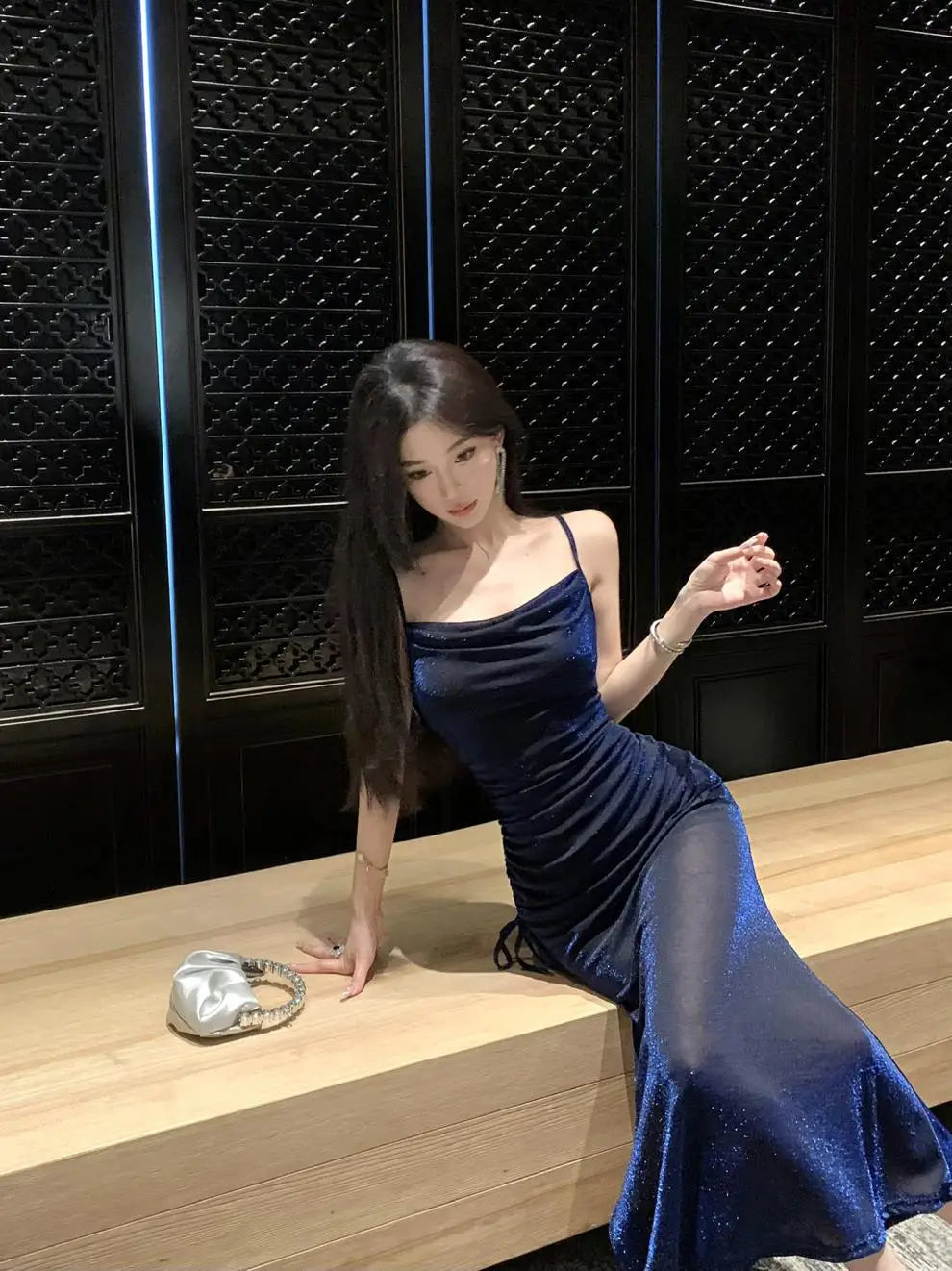 Starlight Sexy Swinging Collar Strap Dress, Mid to Long, Waist Tight, Slim and High End Beach Dress