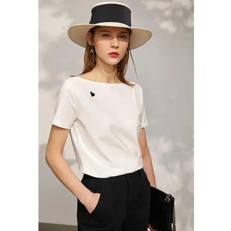 AMII Minimalism T-shirt Women 2023 Spring New Petite Niche Design All-match Office Lady Slash Neck Loose Embroidery Top 12342274