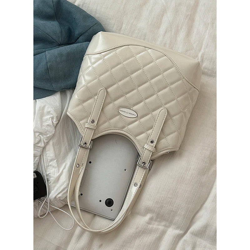 Fashionable Large Capaci Tote Bag Women's Underarm 2024 New Sle Diamond Grid Commuter Bag Single Shoulder Soft PU Leather